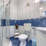 Canaria By Interhome * Pula
