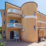 Canaria By Interhome