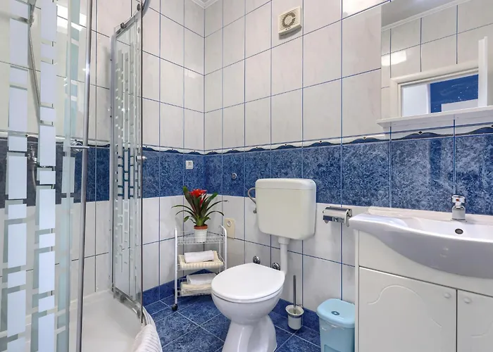 Canaria By Interhome * Pula