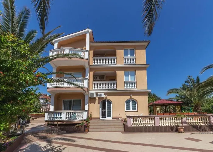Canaria By Interhome Apartment *