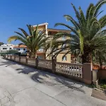 Canaria By Interhome شقة *